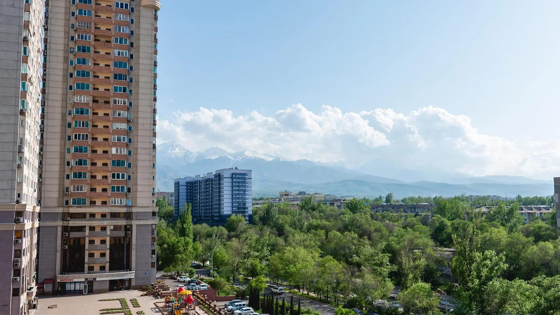 Просторная 3-Х Комнатная Квартира В Стиле Минимализм Almaty 0*,  Kazakhstan