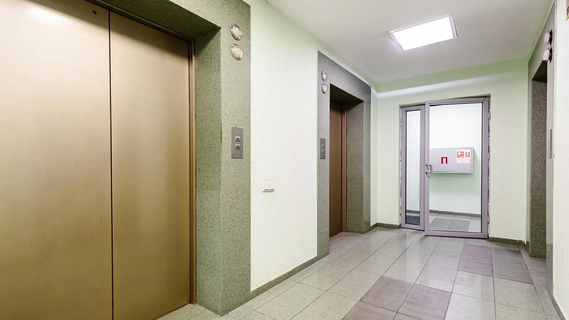 Просторная 3-Х Комнатная Квартира В Стиле Минимализм Almaty Apartment
