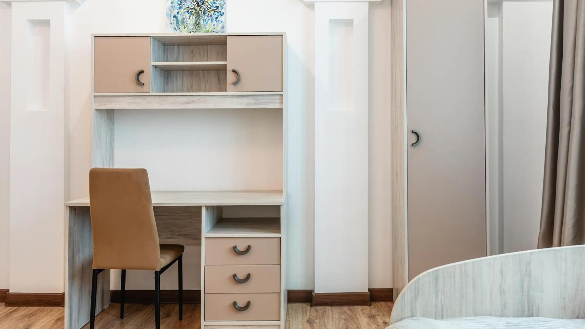 Просторная 3-Х Комнатная Квартира В Стиле Минимализм Almaty Apartment